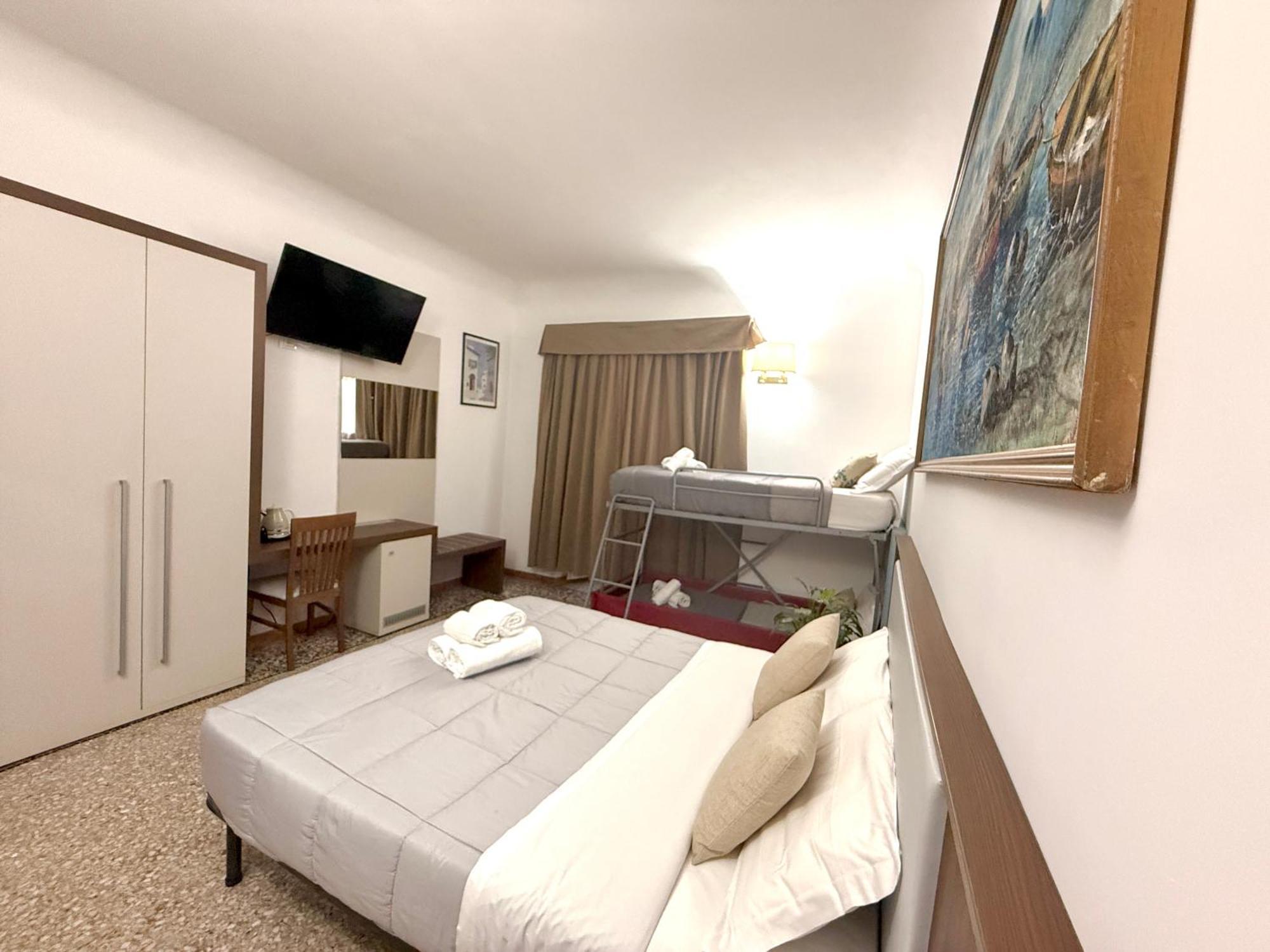 Grand Gaeta Hotel Rome Buitenkant foto